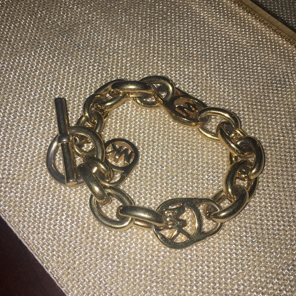 Michael kors gold link bracelet